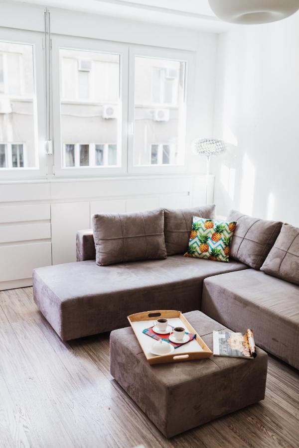 City Center Studio Belgrado Esterno foto